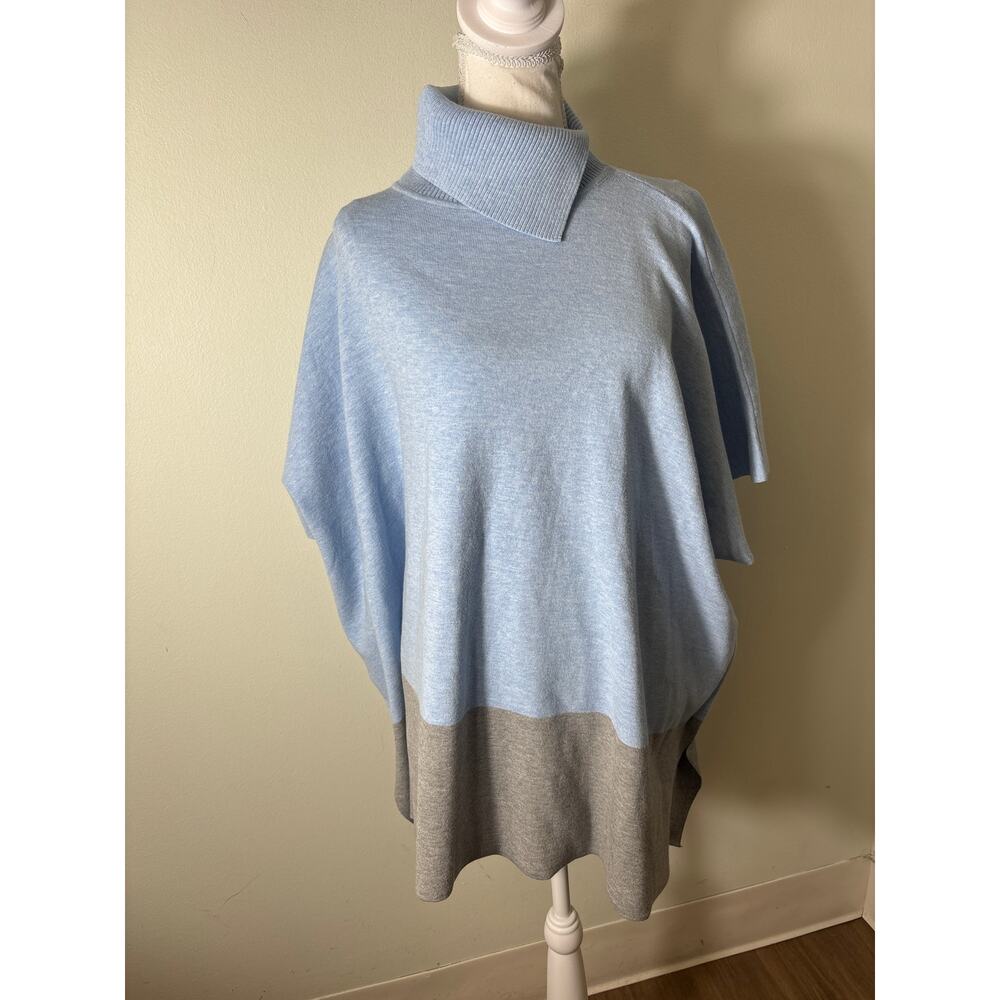 J'Envie New York Light Blue and Gray Color Block Knit Poncho Style Top Sz 1